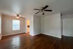 2308 8th St, Bay City, TX 77414 - Photo 2