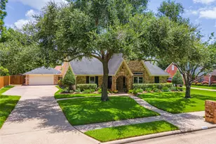 1603 White Wing Cir, Friendswood, TX 77546 - Photo 46