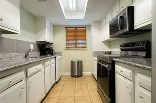 6551 S Briar Bayou Dr, Houston, TX 77072 - Photo 14