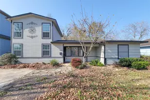 5536 Aspen St, Houston, TX 77081 - Photo 2
