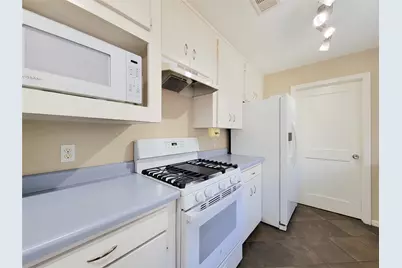 5536 Aspen Street, Houston, TX 77081 - Photo 12