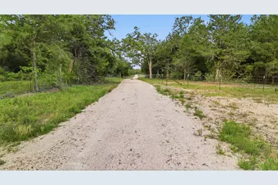 1165 Cr 213, Weimar, TX 78962 - Photo 26