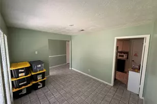 13915 Elkwood Dr, Houston, TX 77038 - Photo 6