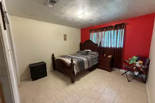 13915 Elkwood Dr, Houston, TX 77038 - Photo 10