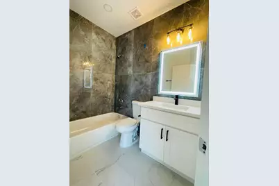 8125 Saint Louis Street, Houston, TX 77028 - Photo 12