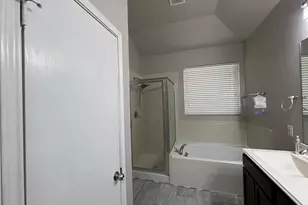 11418 Barbican Court, Conroe, TX 77304 - Photo 10