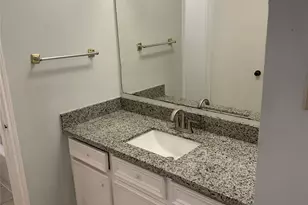 11500 Meadow Ln, Houston, TX 77477 - Photo 12