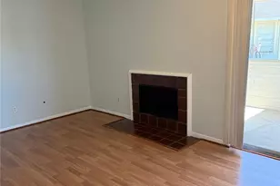 11500 Meadow Ln, Houston, TX 77477 - Photo 2