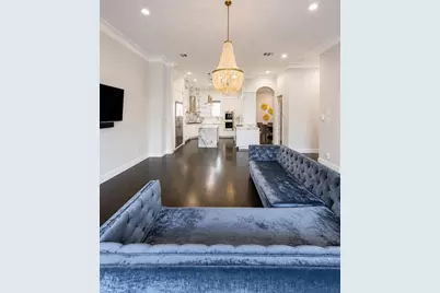 2211 Worthington Street, Dallas, TX 75204 - Photo 10