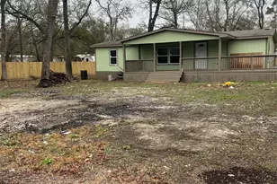 17750 Dean Ct, Conroe, TX 77302 - Photo 2