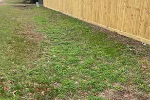 17750 Dean Ct, Conroe, TX 77302 - Photo 6