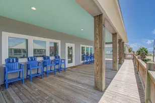 870 Kahla Dr, Crystal Beach, TX 77650 - Photo 8