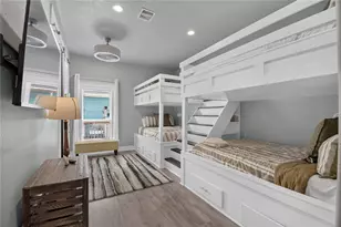 870 Kahla Dr, Crystal Beach, TX 77650 - Photo 16