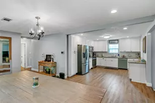 15410 San Jacinto St, Hamshire, TX 77622 - Photo 8