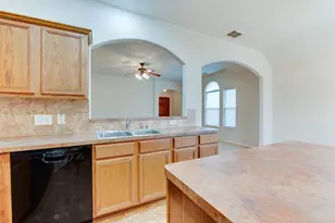 16014 Hidden Crest Dr, Houston, TX 77049 - Photo 12