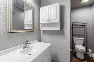 137 Shady Ln, West Columbia, TX 77486 - Photo 12