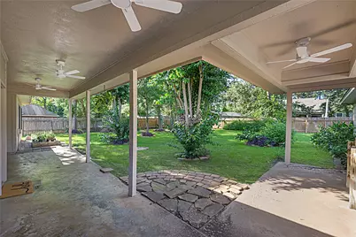 2327 Carriage Run E, Conroe, TX 77384 - Photo 30