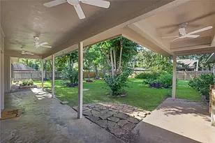 2327 Carriage Run E, Conroe, TX 77384 - Photo 30