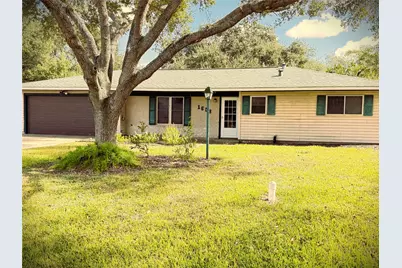 1608 Michael Street, El Campo, TX 77437 - Photo 1