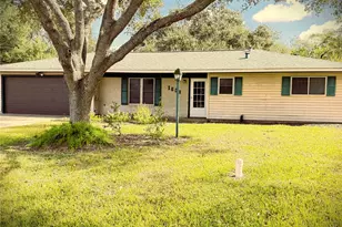 1608 Michael St, El Campo, TX 77437 - Photo 1