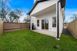 309 E 43rd St, Houston, TX 77022 - Photo 16
