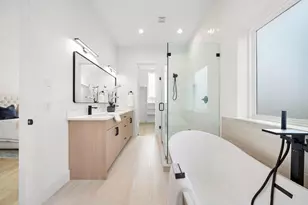 309 E 43rd St, Houston, TX 77022 - Photo 10