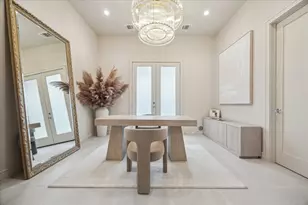 5820 Winsome Ln, Houston, TX 77057 - Photo 8