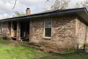 227 County Rd 912A, Brazoria, TX 77422 - Photo 1