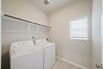 11407 Blossom Square Street, Houston, TX 77047 - Photo 16