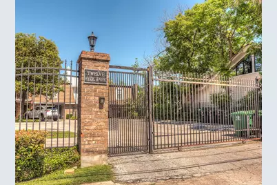 12 Hyde Park Boulevard #6, Houston, TX 77006 - Photo 1