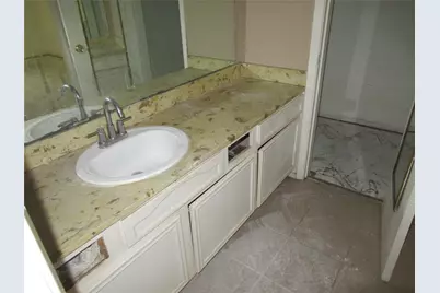 4122 Belgrade Drive, Houston, TX 77045 - Photo 20