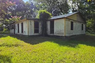 1110 Greenbelt Dr, Cleveland, TX 77328 - Photo 2