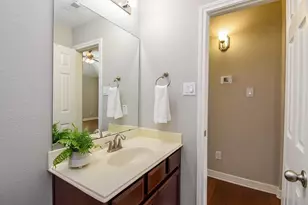 3407 Noblewood Ct, Pearland, TX 77584 - Photo 10