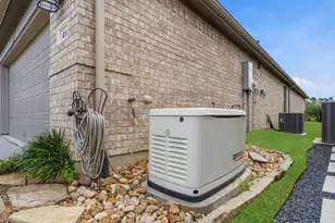 410 Thistle Thorn Dr, The Woodlands, TX 77382 - Photo 8