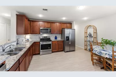 410 Thistle Thorn Drive, The Woodlands, TX 77382 - Photo 10