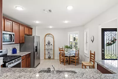 410 Thistle Thorn Drive, The Woodlands, TX 77382 - Photo 16