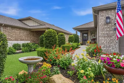 410 Thistle Thorn Drive, The Woodlands, TX 77382 - Photo 2