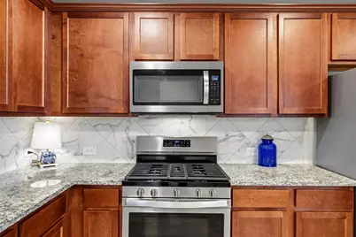 410 Thistle Thorn Drive, The Woodlands, TX 77382 - Photo 12