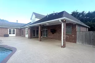 6815 Cedar Point Dr, Pasadena, TX 77505 - Photo 6