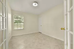 313 Arbor Cir, League City, TX 77573 - Photo 22