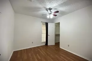 15734 Roxton Ridge Dr, Webster, TX 77598 - Photo 16
