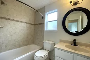 15734 Roxton Ridge Dr, Webster, TX 77598 - Photo 22