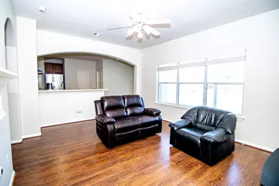 25914 Chapman Falls Drive, Richmond, TX 77406 - Photo 10