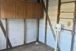 886 Queenswood, Montgomery, TX 77316 - Photo 8