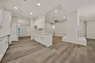 1125 W Stroker Rd, Crosby, TX 77532 - Photo 10