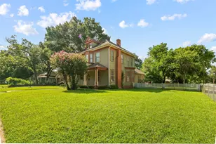 717 E Houston Ave, Crockett, TX 75835 - Photo 4