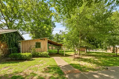 717 E Houston Avenue, Crockett, TX 75835 - Photo 30