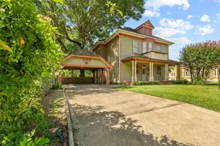 717 E Houston Ave, Crockett, TX 75835 - Photo 2
