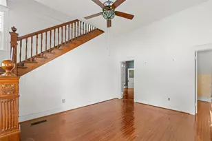 717 E Houston Ave, Crockett, TX 75835 - Photo 8