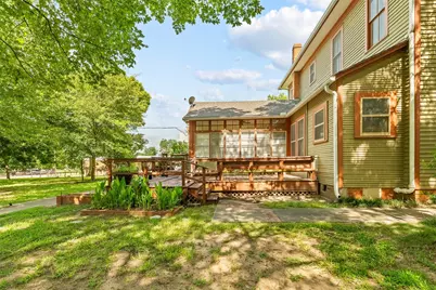717 E Houston Avenue, Crockett, TX 75835 - Photo 30